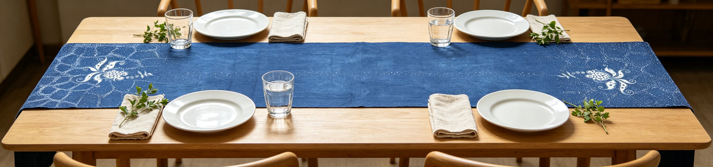 Handmade Indigo Batik Goldfish Table Runner, Vintage Homespun Cotton, Natural Indigo Dining Table Décor, Bubble Fish Design