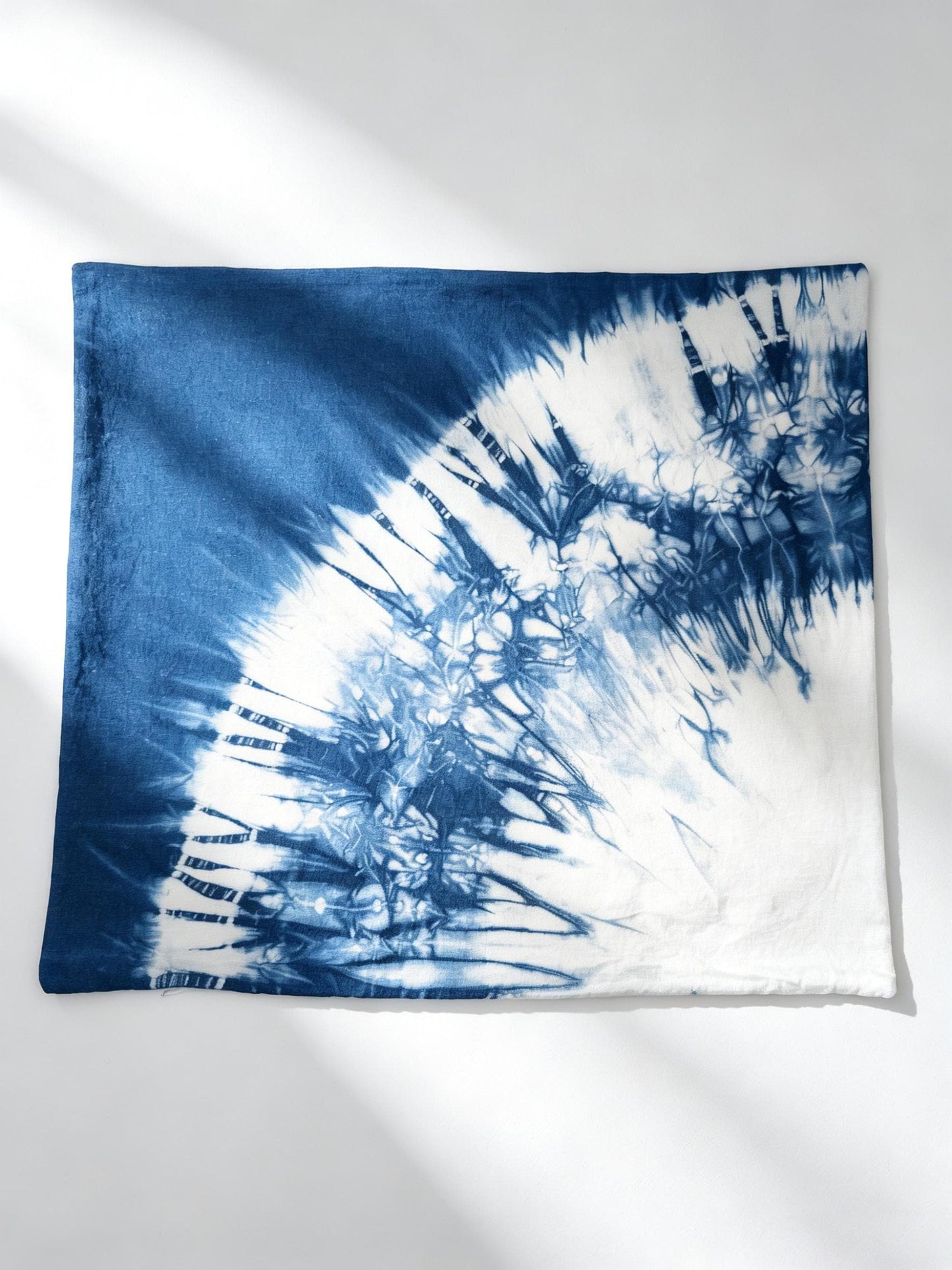Handmade Indigo Tie-Dye Pillow Cover | Starburst Throw Pillow Cover | Cotton Cushion Cover | Wabi-Sabi Home Decor | Gift for Home